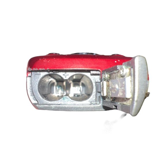 Red Vivitar Vivicam X020 Digital Camera With 4GB SanDisk SDHC Card - For Parts - Picture 8 of 10